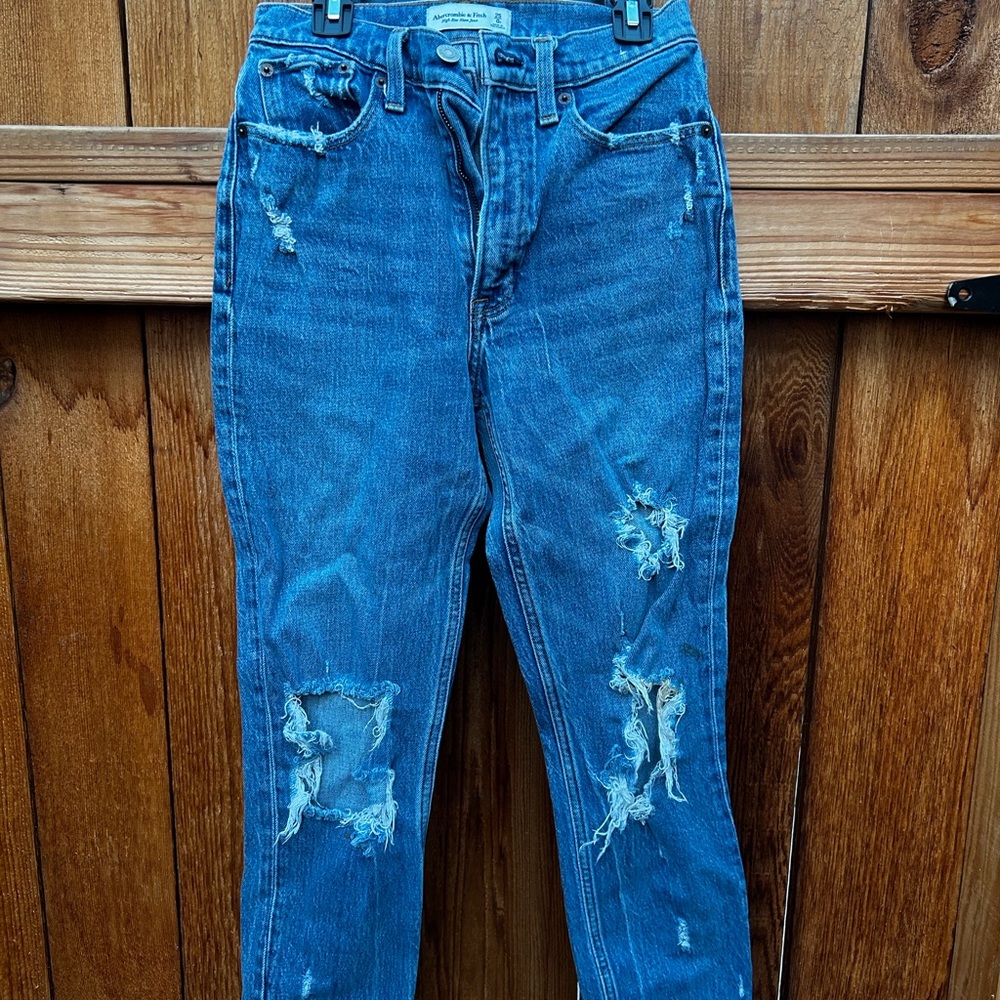 Abercrombie & Fitch Distressed Blue Cropped Jeans